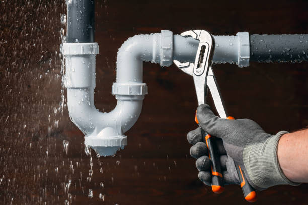 Professional Sewer Line Repair technician working in Laughlintown, PA